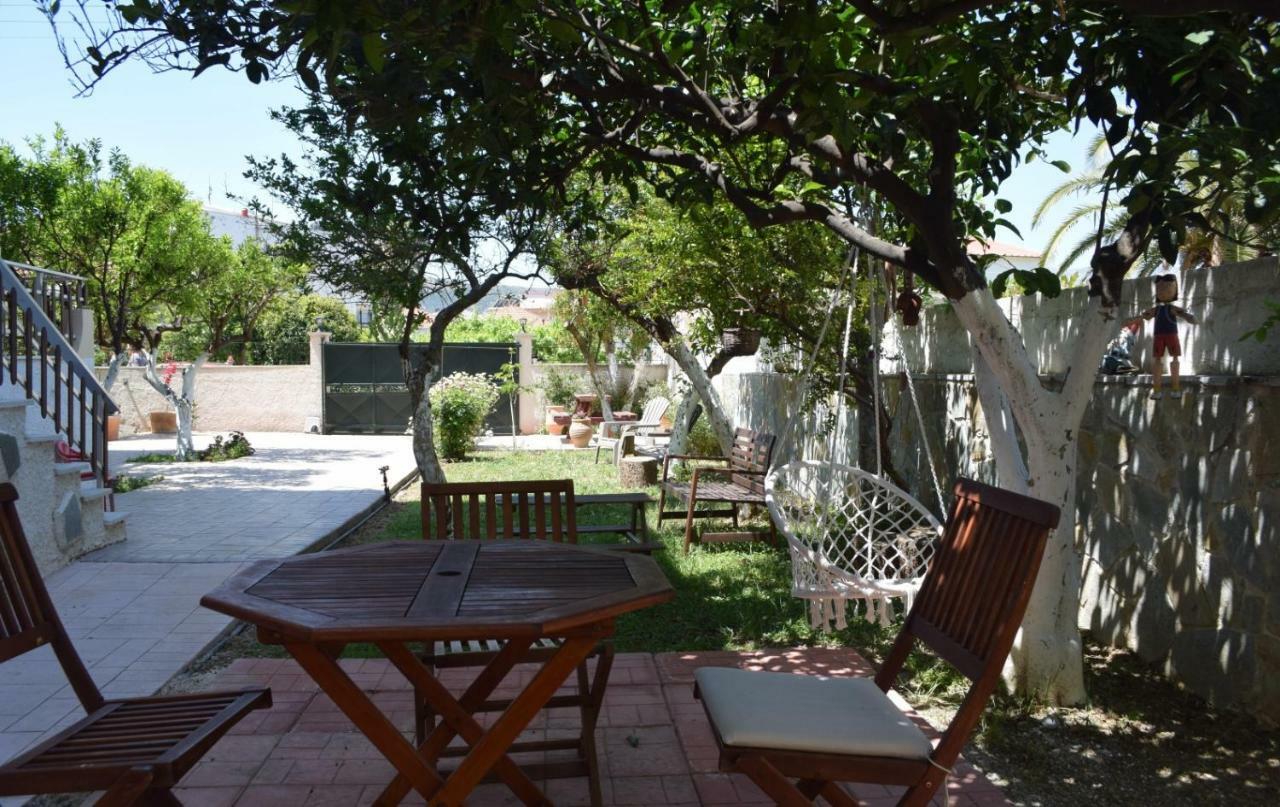 Modern Apartment With Garden Kíszamosz Kültér fotó