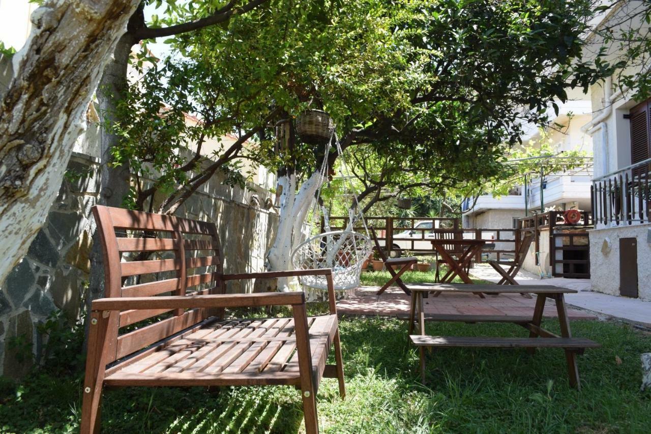 Modern Apartment With Garden Kíszamosz Kültér fotó