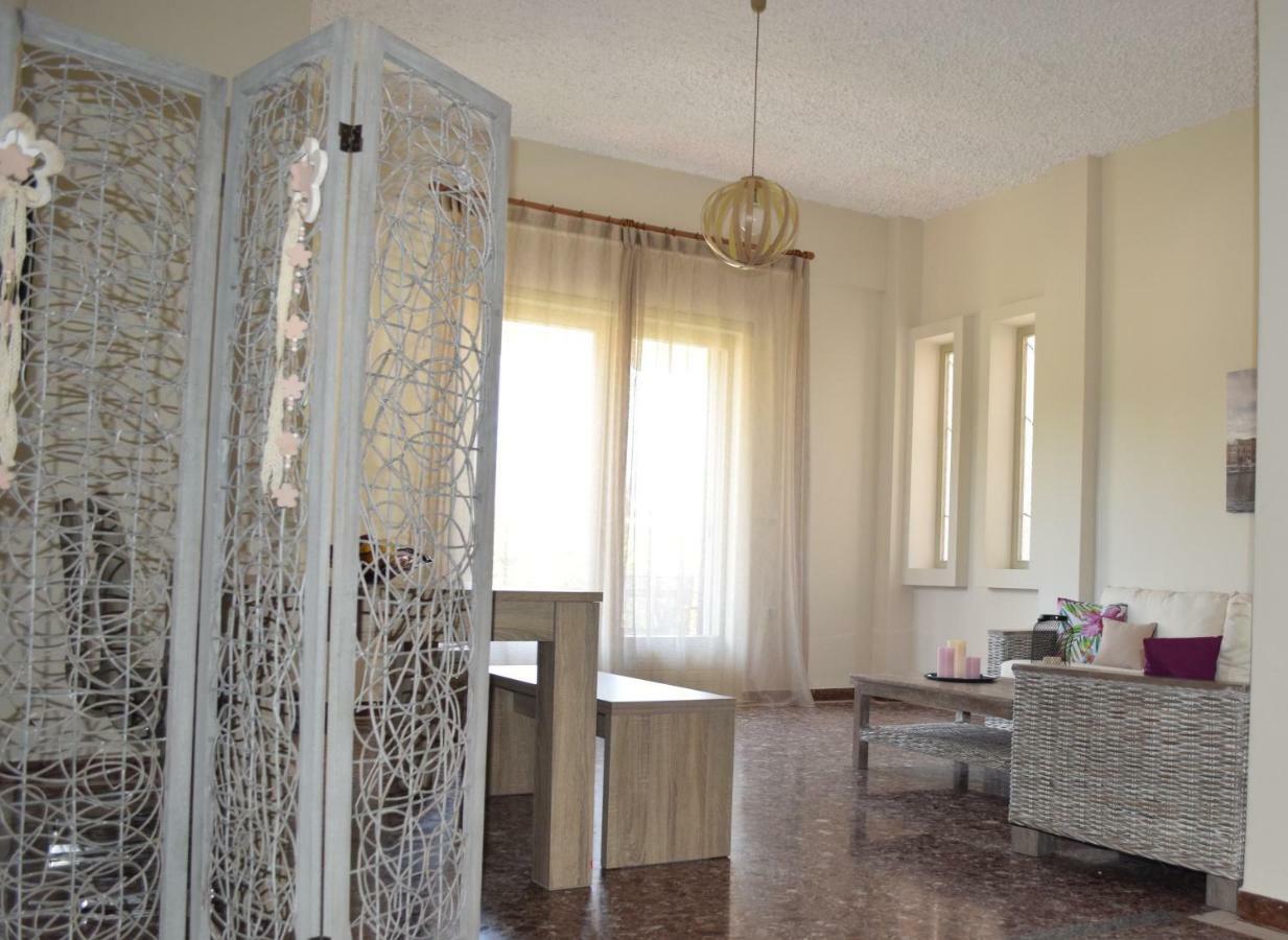 Modern Apartment With Garden Kíszamosz Kültér fotó